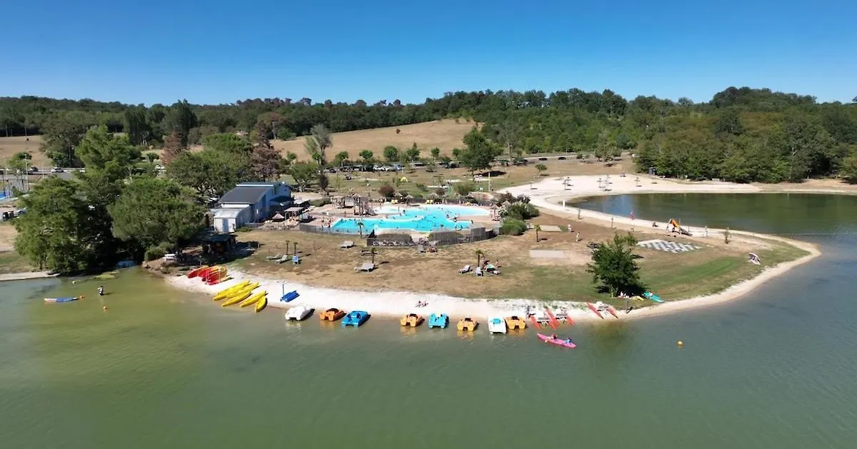 Le Scarabee Gite A 1Min Lac De Luby Cazaubon Hébergement de vacances